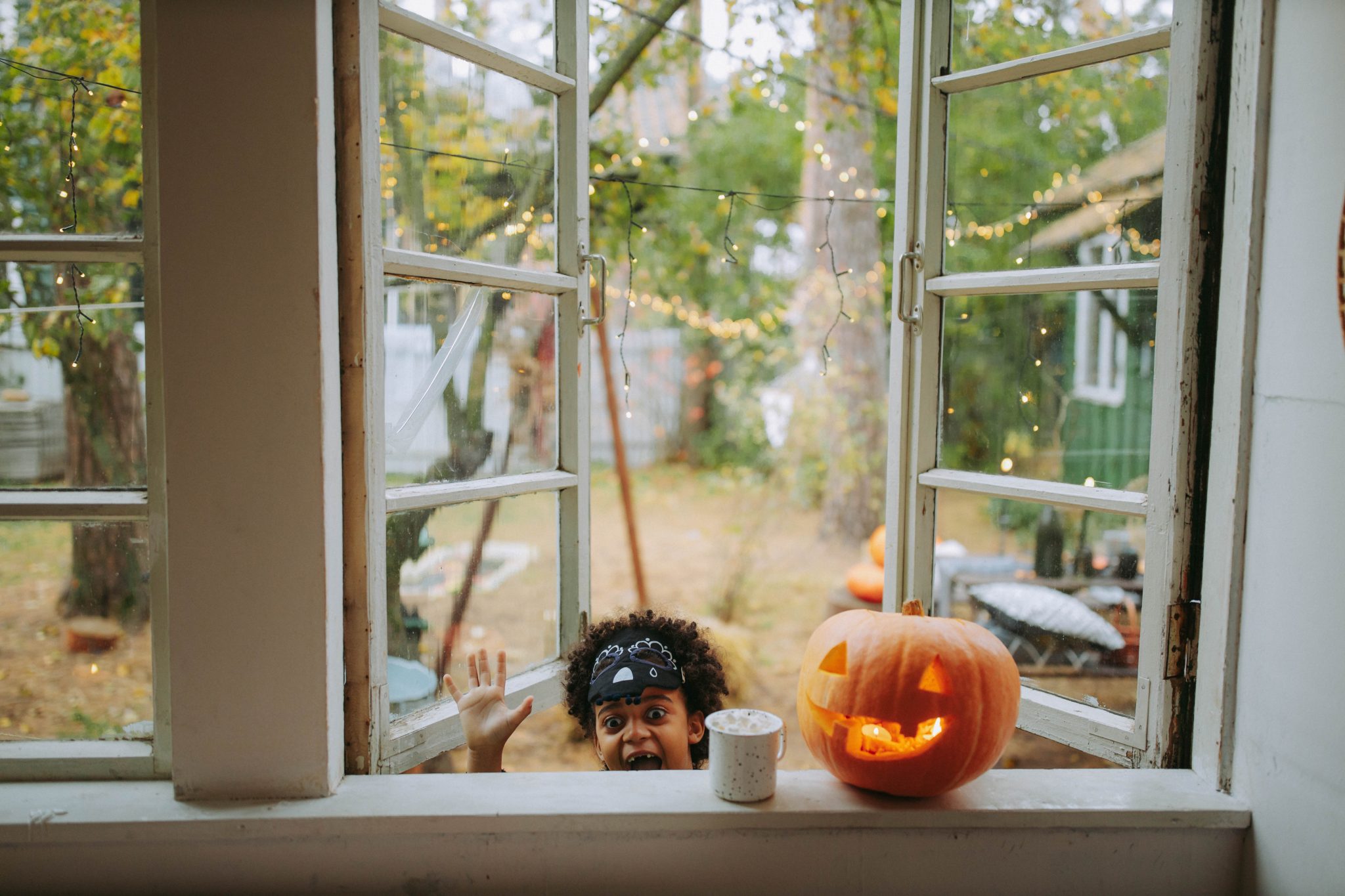 Spooktacular Sojourn: Unveiling the Best Halloween Haunts in Gatlinburg!