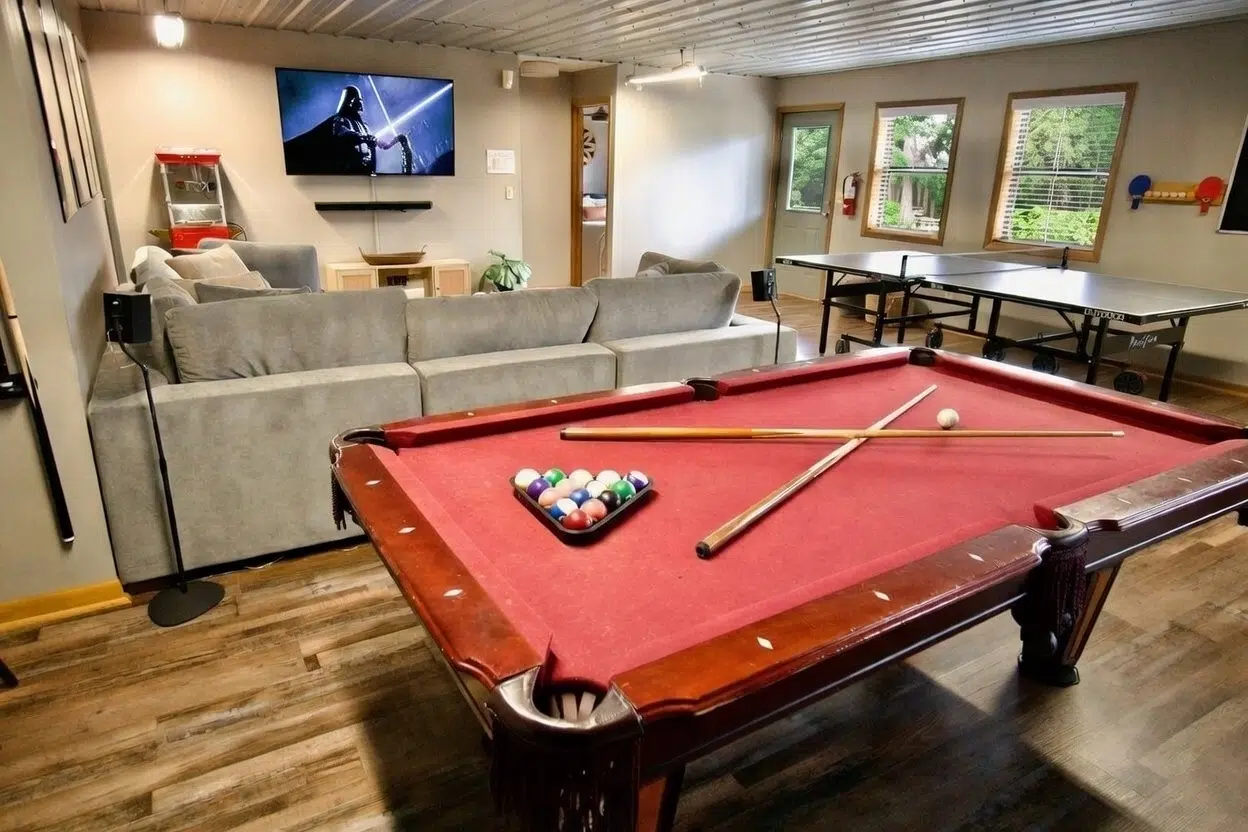 Game room at Smoky Mountains Lodge cabin rental - pool table, arcades, foosball and ping pong