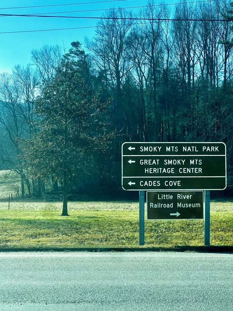 Cades Cove sign