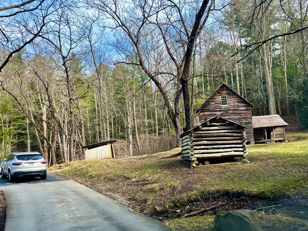 Tipton House and Corn Crib